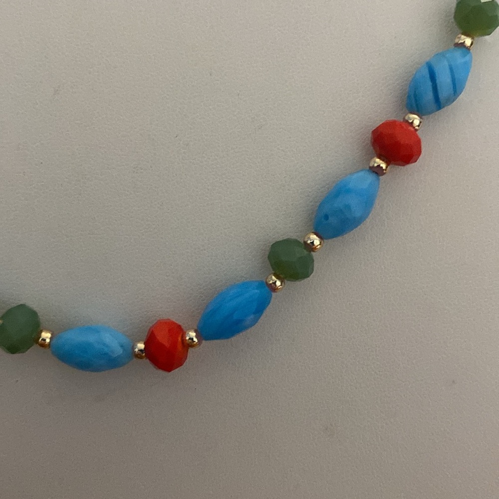 10/$10 Colorful glass Beaded Necklace - Picture 2 of 3
